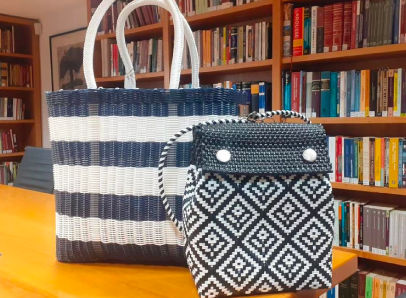 Hilos que salvan vidas: fomentan creación de bolsas artesanales en Penal de Ciudad Valles
