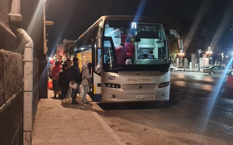 Trasladan a 48 familias a visitar a mujeres privadas de la libertad en la Huasteca